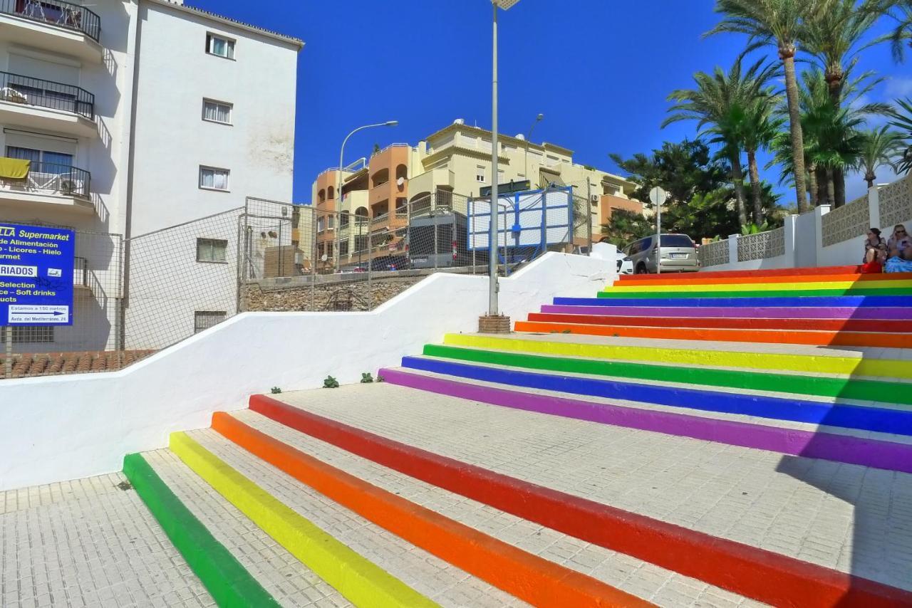 R1372 Toboso 2 Apartment Nerja Luaran gambar
