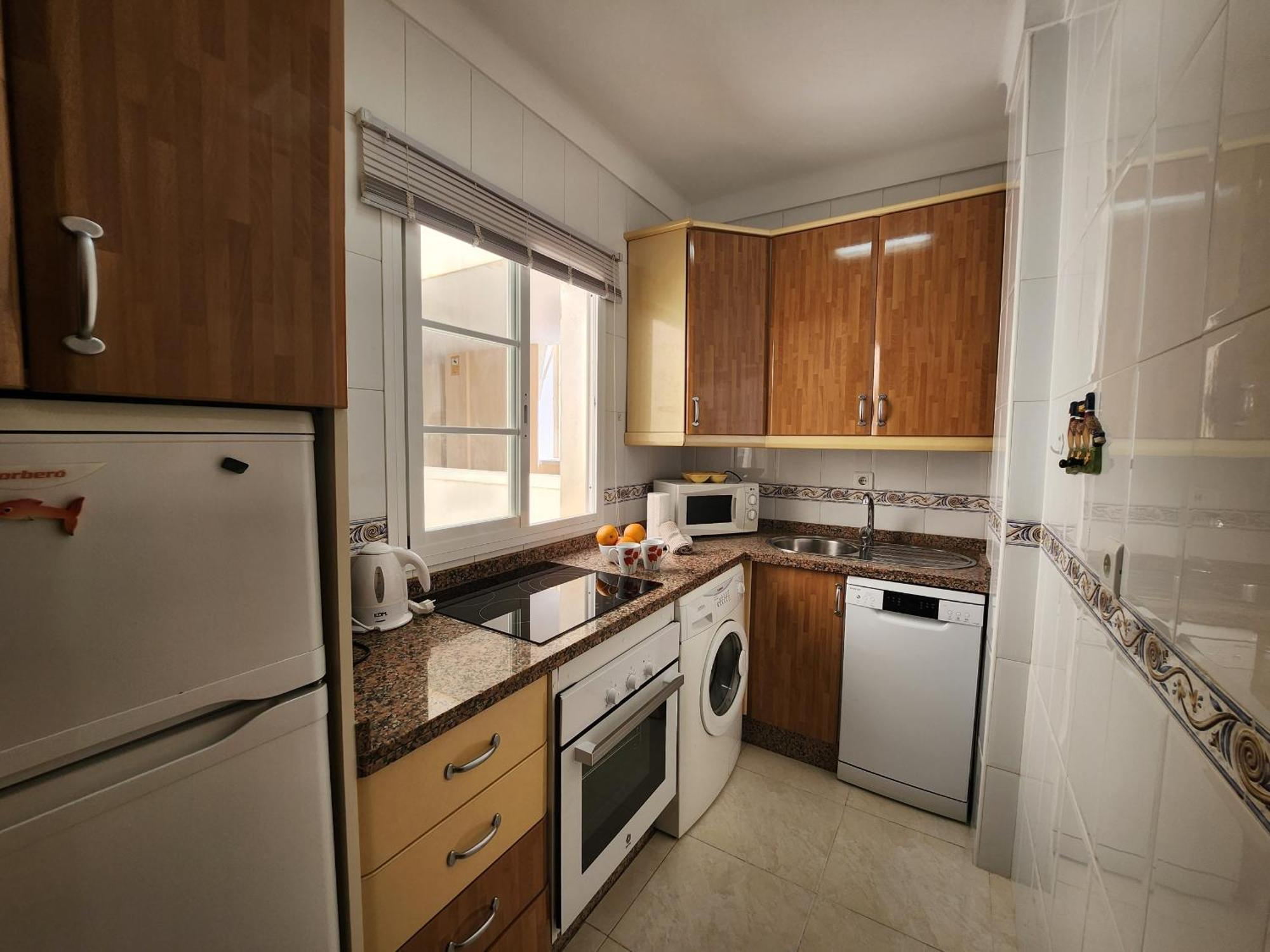 R1372 Toboso 2 Apartment Nerja Luaran gambar